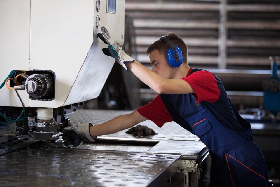 Able Cutting & Fabrication