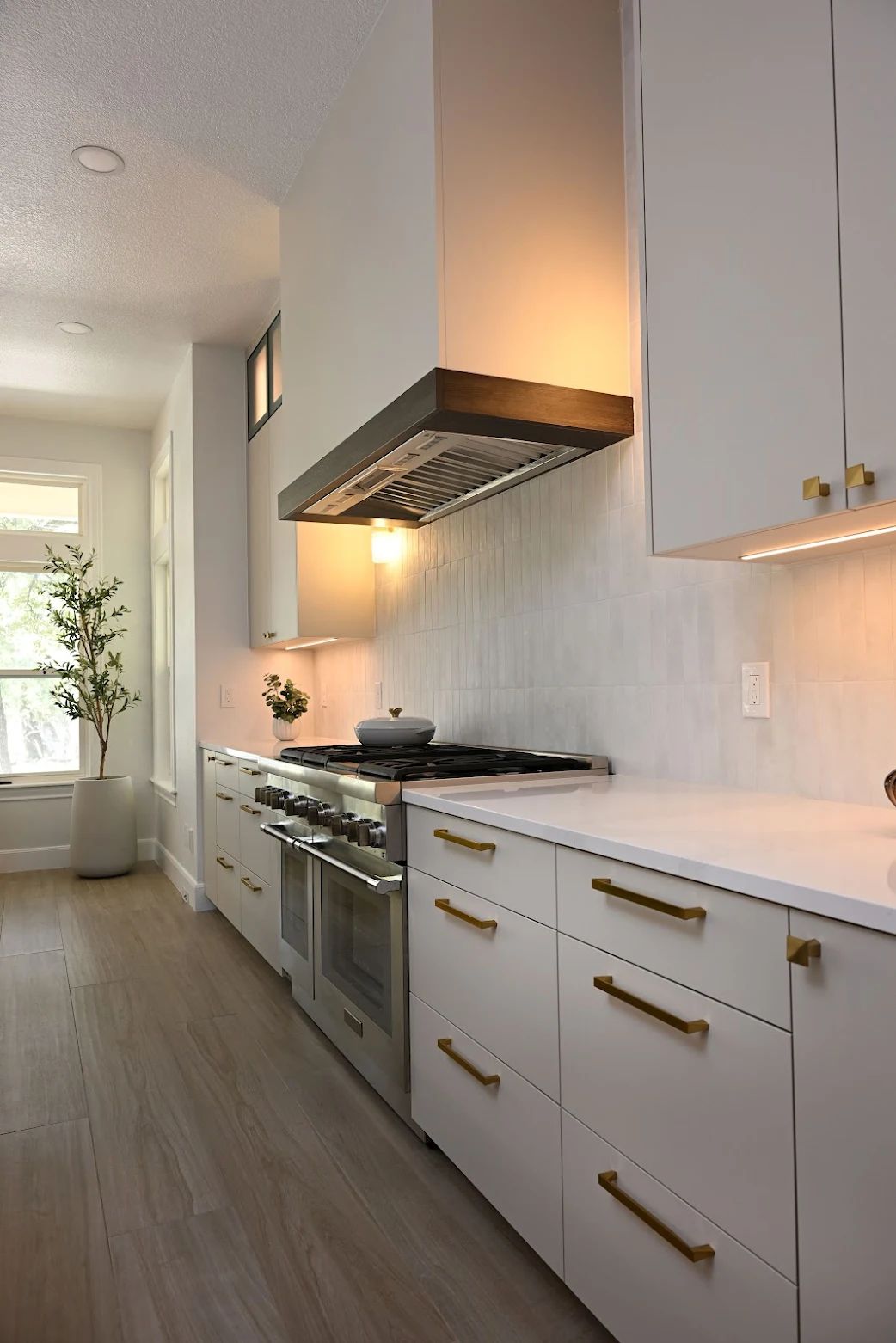 LAVISH Kitchen + Bath